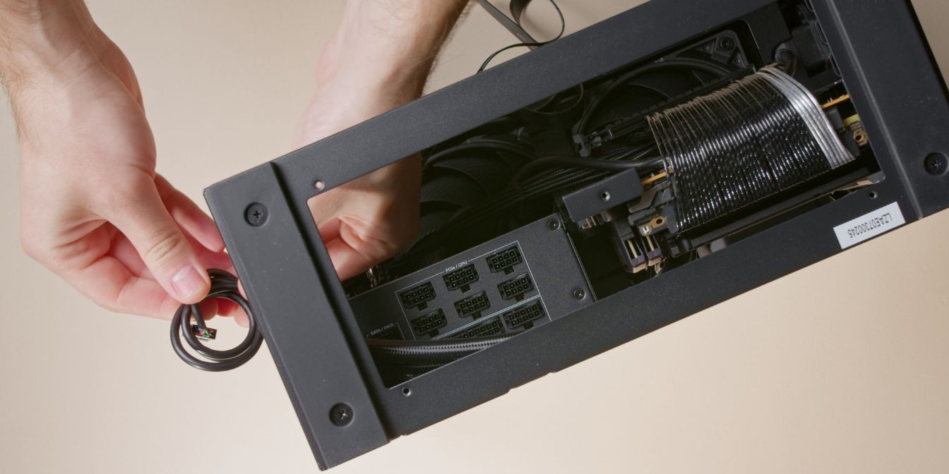 A4-H2O front panel cables