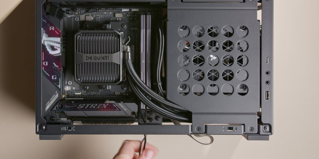 A4-H2O Silent Loop 3 pump cables routing