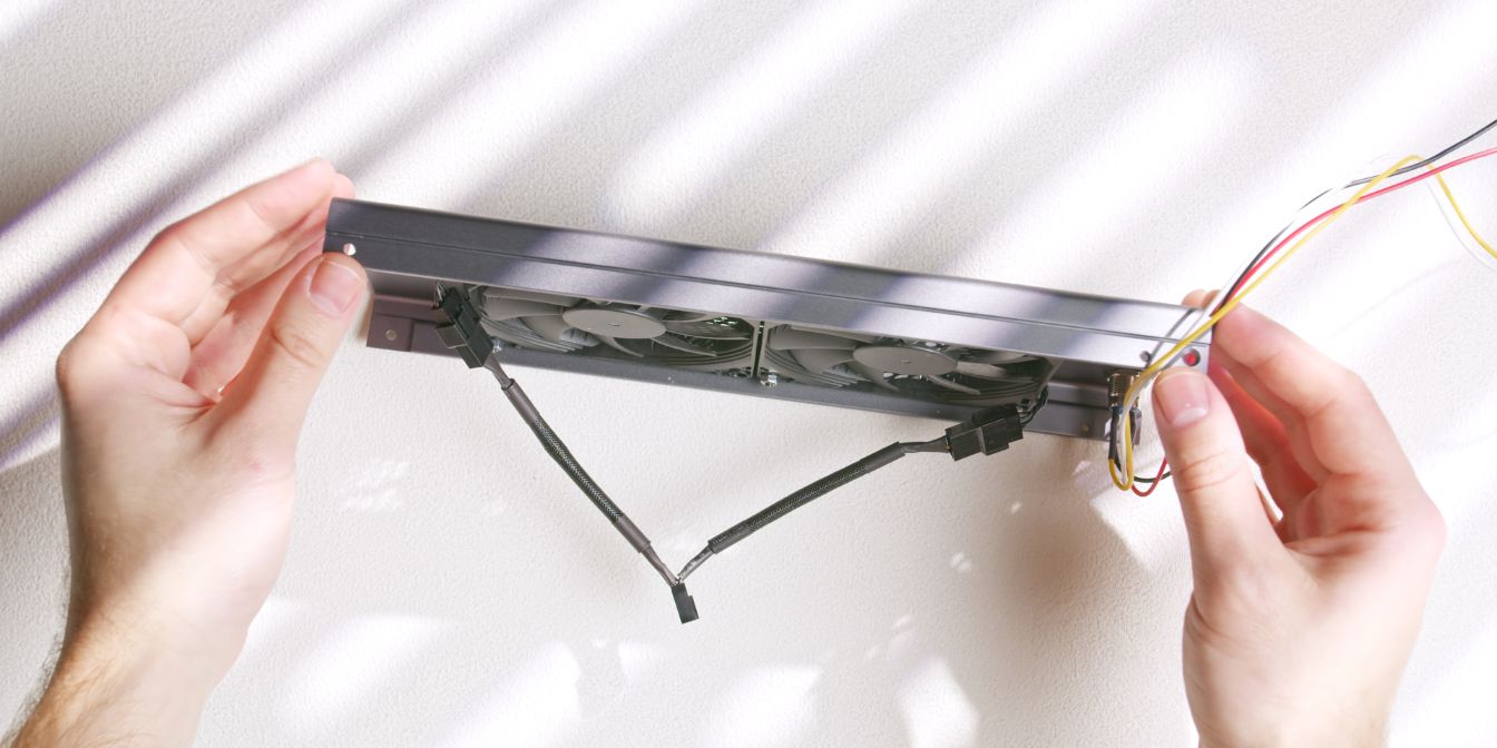 Midori top panel fan splitter