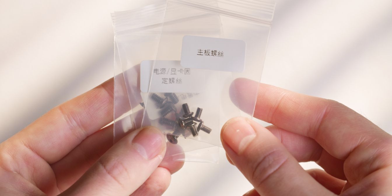 XiKii FF10 Motherboard Screws