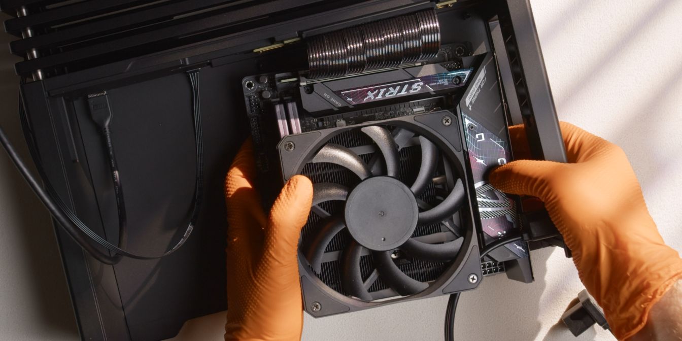 XiKii FF10 Motherboard Installation