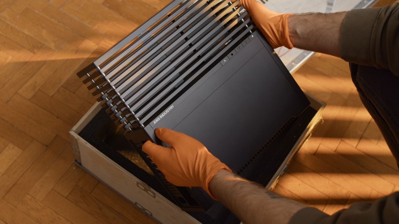 The ultimate 5090 FE console case